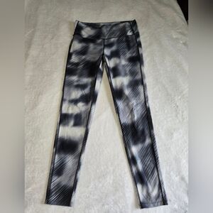 Athleta Black and Gray Leggings Womens M